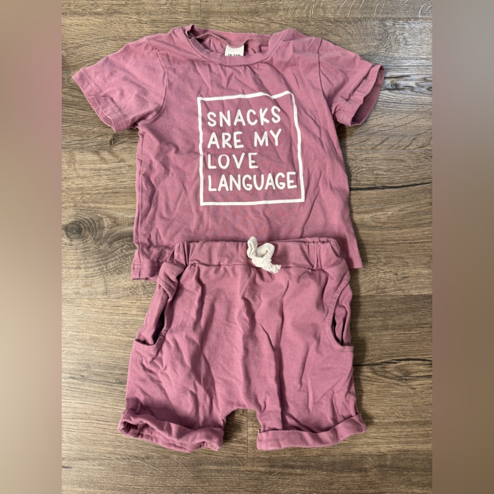 Kids Mauve Graphic Tee and Shorts Set
